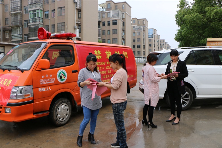 �����̻�����������������ŪС��