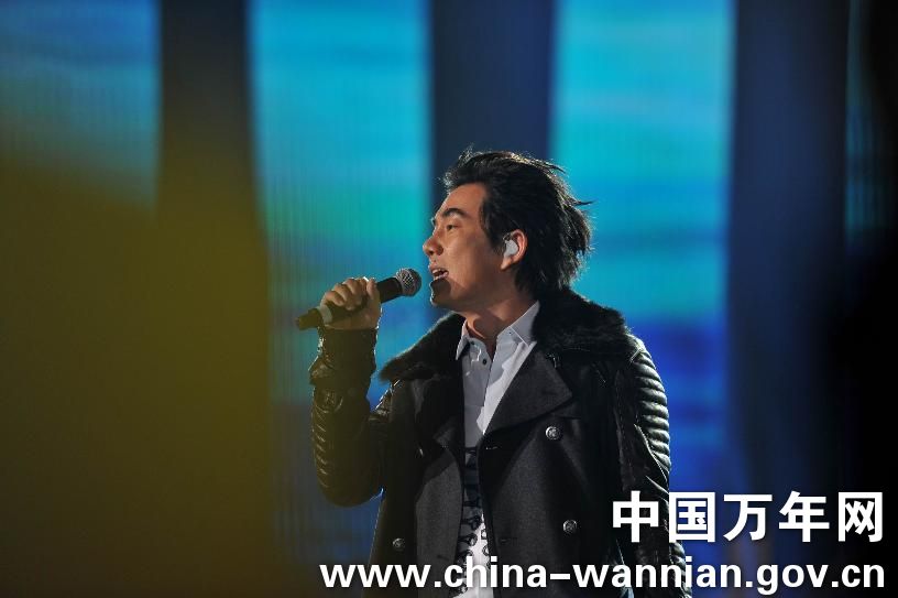 ������ʵ����Ļ����νڿ�Ļ